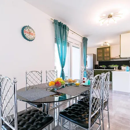 3 & 4 Bedrooms Apartment Simona Porec Exterior photo