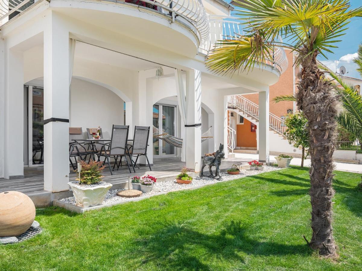 3 & 4 Bedrooms Simona Porec