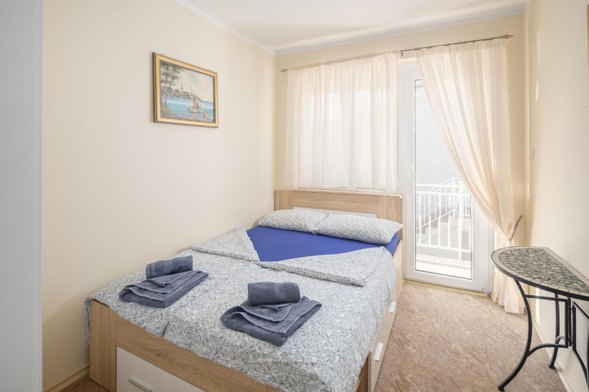 Apartment 3 & 4 Bedrooms Simona *