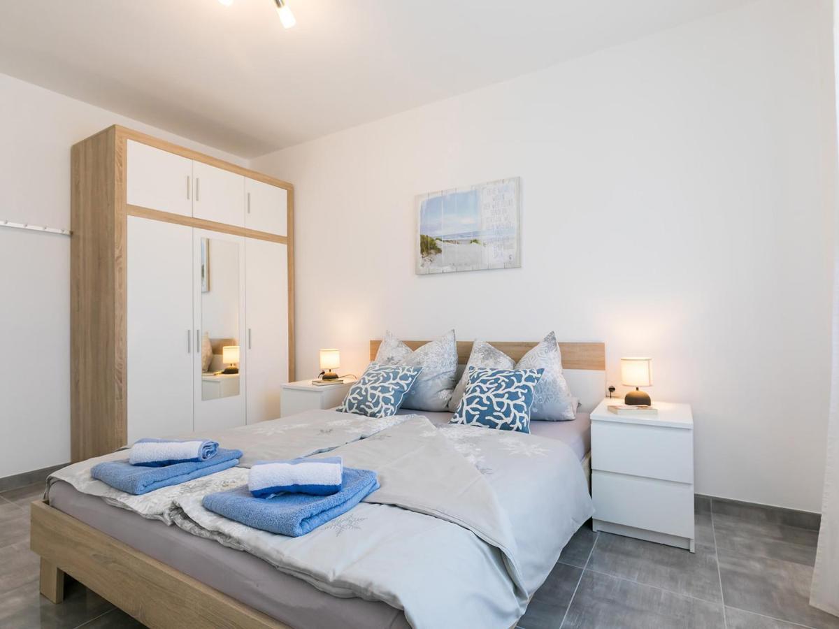 3 & 4 Bedrooms Simona Apartment *