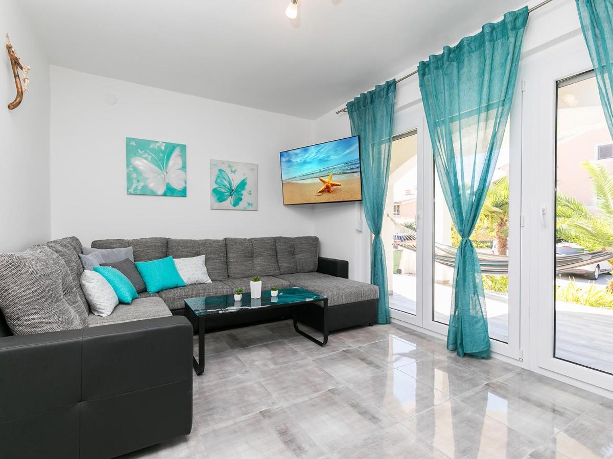 Apartment 3 & 4 Bedrooms Simona Porec