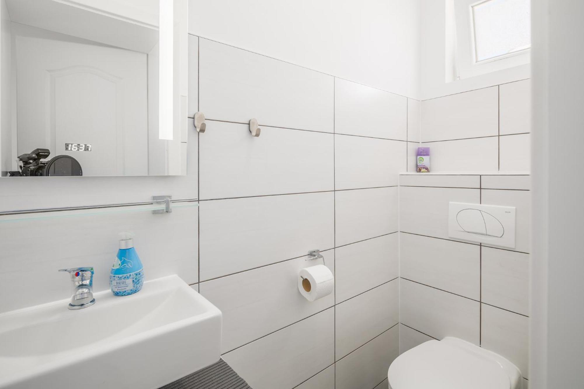 3 & 4 Bedrooms Simona Apartment *
