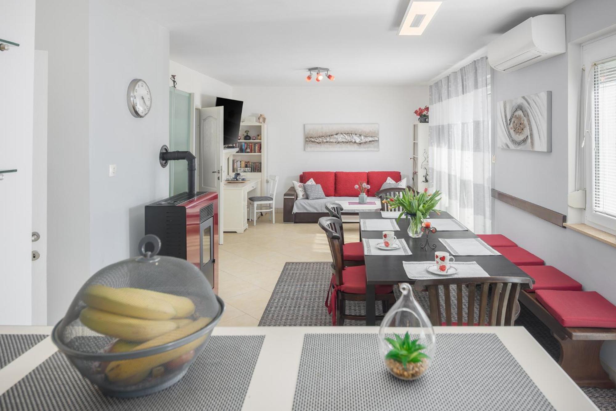 3 & 4 Bedrooms Simona Porec